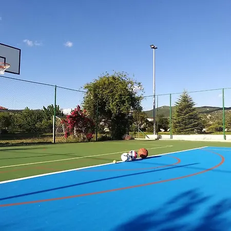 My Dalmatia - Sport And With Private Heated Pool And Tennis Court *