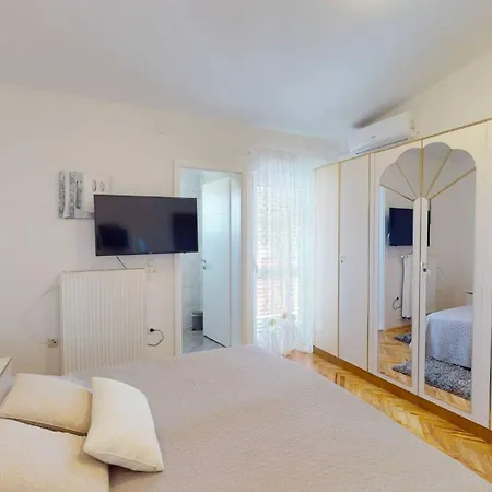 בית נופש My Dalmatia - Sport And With Private Heated Pool And Tennis Court *