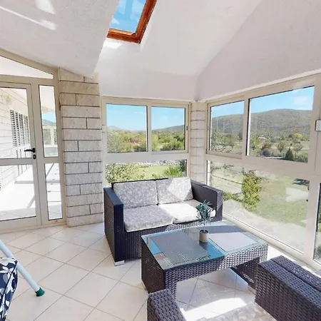 בית נופש My Dalmatia - Sport And With Private Heated Pool And Tennis Court *