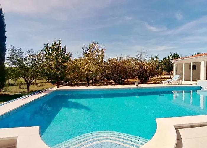 Prázdninový dům My Dalmatia - Sport And With Private Heated Pool And Tennis Court Neoric