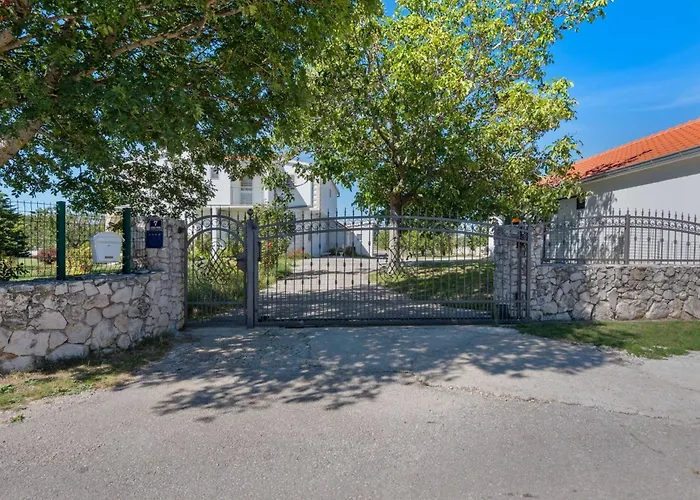 My Dalmatia - Sport And With Private Heated Pool And Tennis Court * Neoric