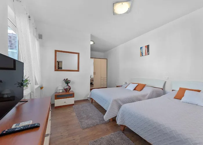 My Dalmatia - Sport And With Private Heated Pool And Tennis Court Prázdninový dům *