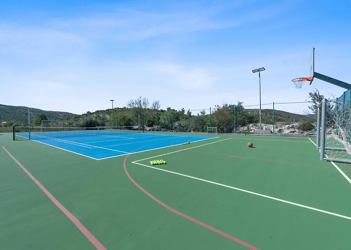 My Dalmatia - Sport And With Private Heated Pool And Tennis Court * Neoric